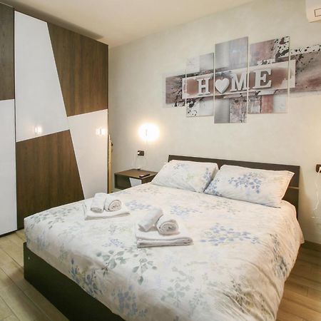 Old Lighthouse - Beach Apartment - Fiumicino Airport المظهر الخارجي الصورة